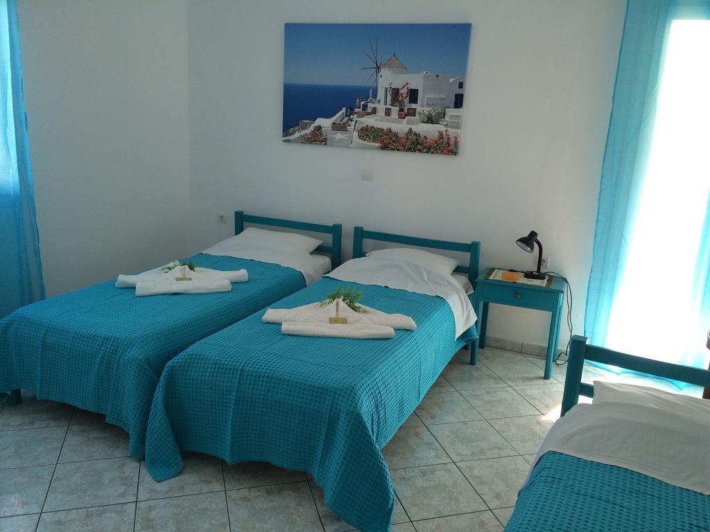 Paros Rooms Dora Chambre photo