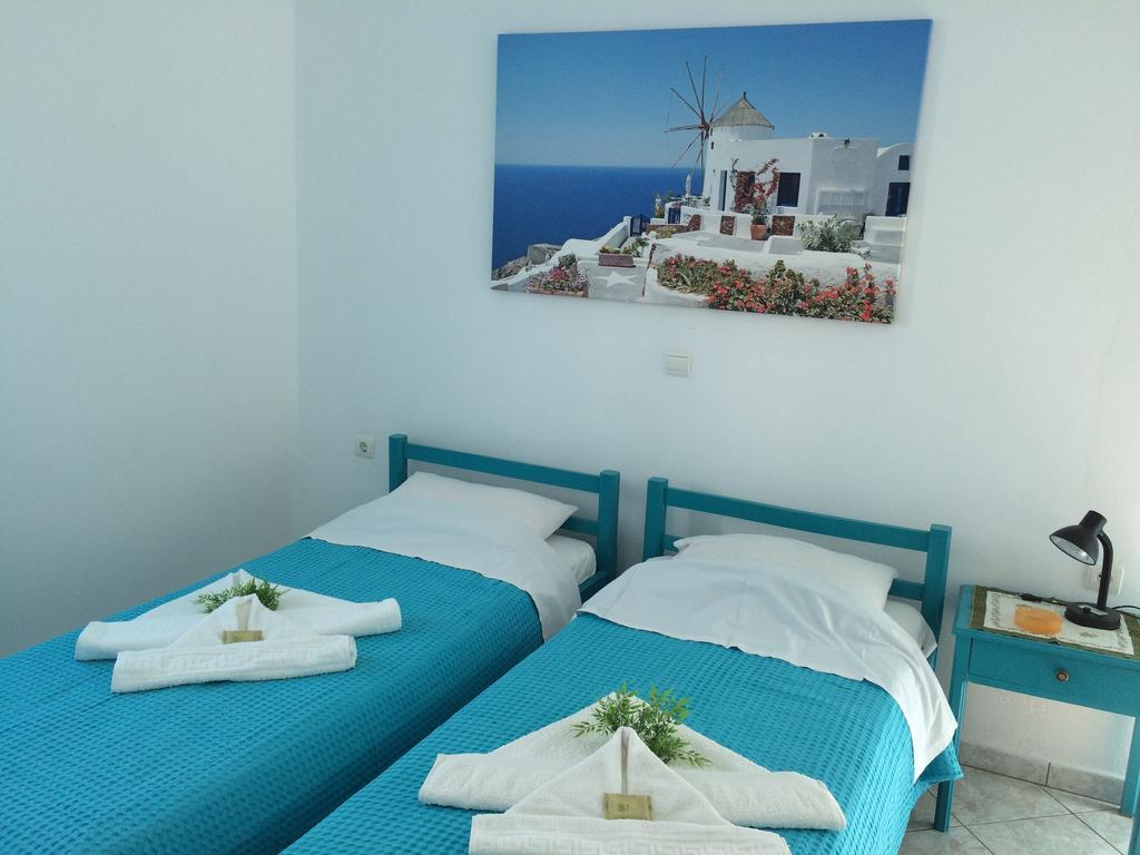 Paros Rooms Dora Chambre photo